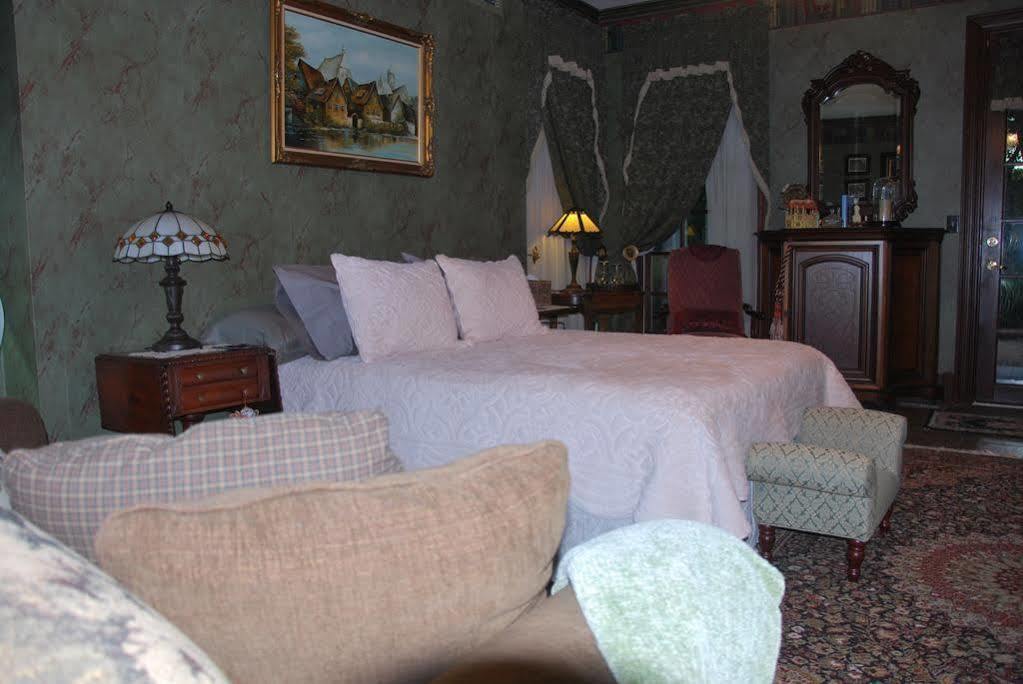 A Walk In The Woods Bed And Breakfast เซาโทลด์ ภายนอก รูปภาพ